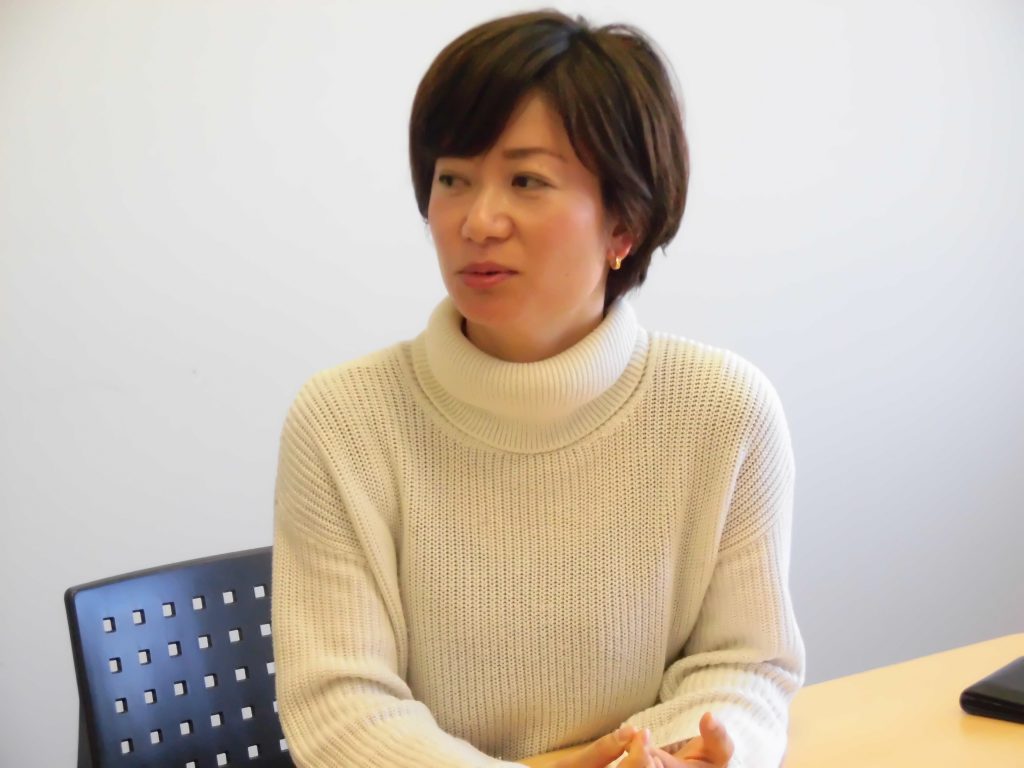 「働き方改革に向けて、業務のオートメーション化を進めています」と語る、人事総務コーディネーターの長櫓久美子さん